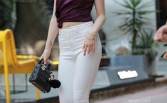 没带罩子让他C了一节课作文动漫